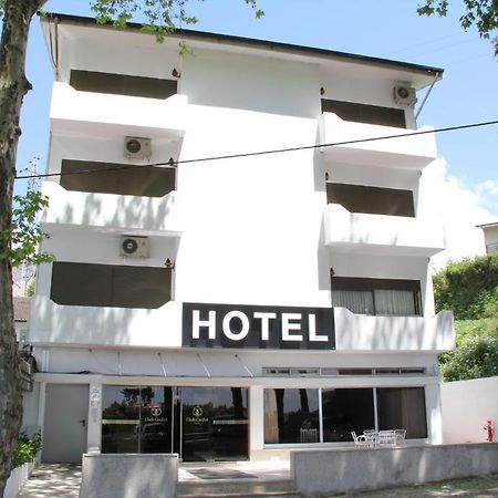 Hotel Chale Paredes Buitenkant foto